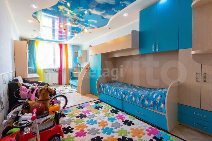 3-к. квартира, 92 м², 5/9 эт.