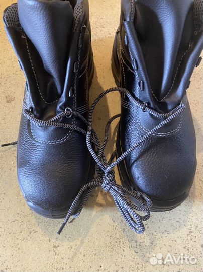 Ботинки новые рабочие 44р