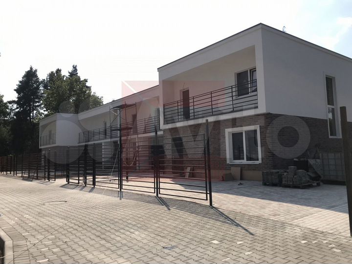 Таунхаус 145,6 м² на участке 2,8 сот.