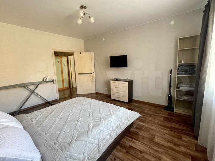 2-к. квартира, 74 м², 4/8 эт.