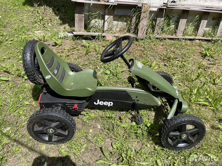 Веломобиль Berg Jeep Adventure детский