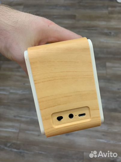 Портативная колонка