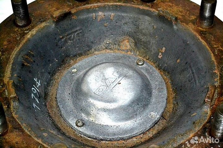 Ступица, дисковые тормоза, передний мост, левая DA