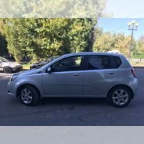 Chevrolet Aveo 1.4 MT, 2011, 129 500 км, с пробегом, цена 490 000 руб.