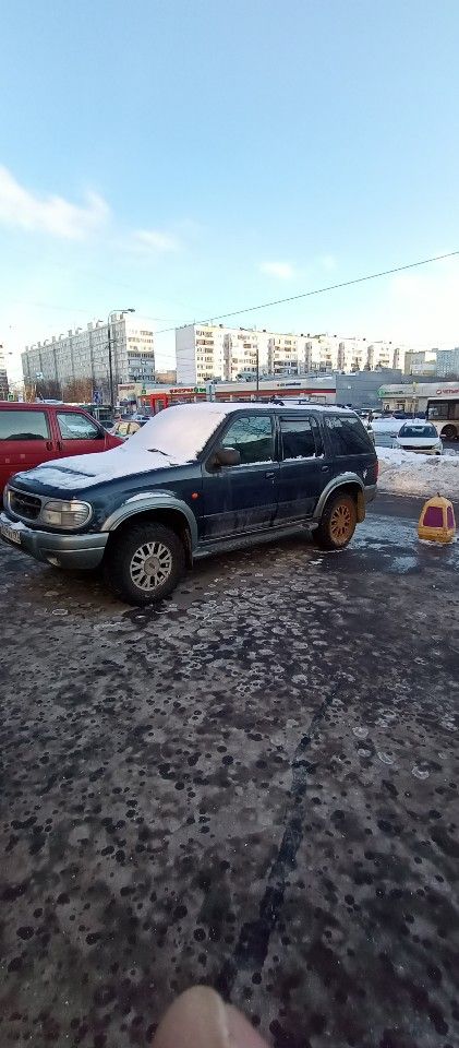 Ford Explorer: фото владельца