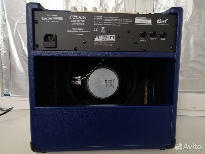 Комбоусилитель Cort CM30R с Bluetooth