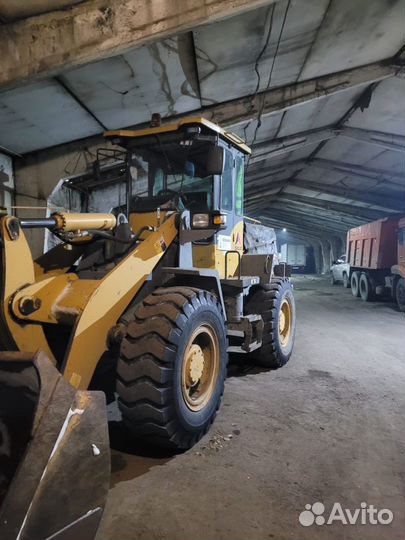 Фронтальный погрузчик SDLG (LGCE) LG933L, 2011