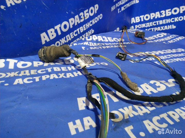 Проводка двери Ваз Лада Калина седан 11183 2010