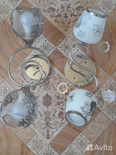 Люстры с лампочками