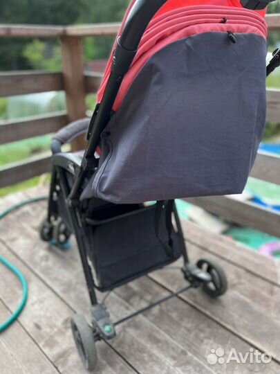 Коляска прогулочная Cam Curvi
