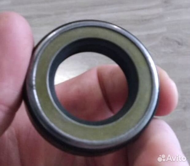 Сальник гидромотора кму Tadano 300-500