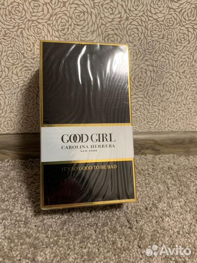 Парфюм женский golden gerl carolina herrera