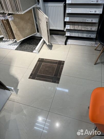 Керамогранит 50x50 Шато 4 коричневый