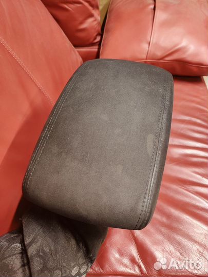 Подлокотник для nissan juke