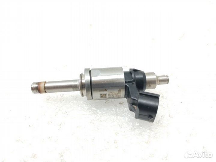 Форсунка топливная Mazda 3