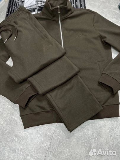 Спортивный костюм мужской Loro Piana