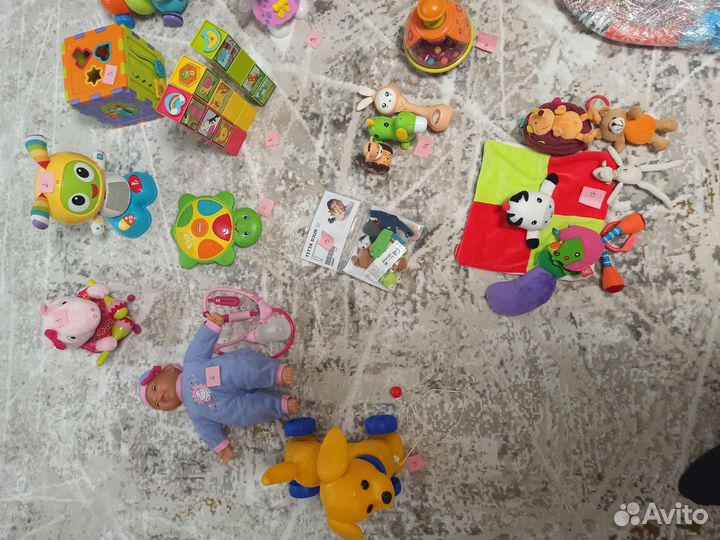 Развивающие игрушки,погремушки. Читать описание