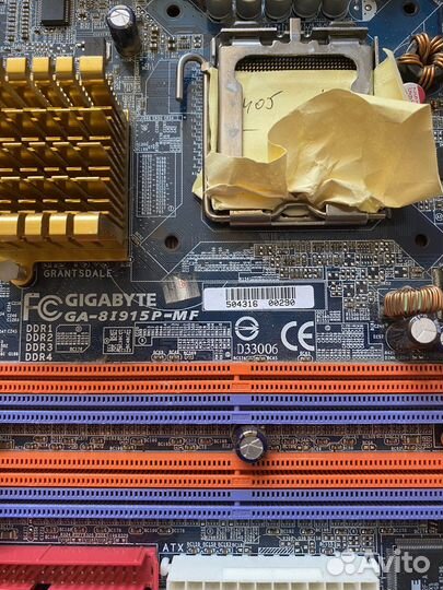 Материнская плата