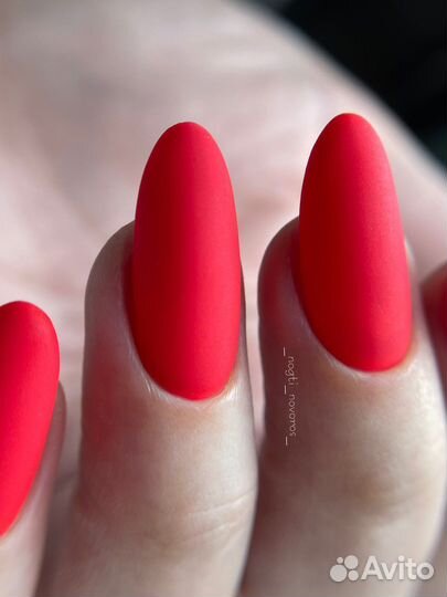 Маникюр Педикюр