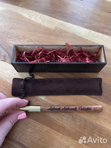 Ручка деревянная в футляре