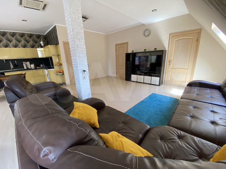 Дом 110 м² на участке 2 сот.