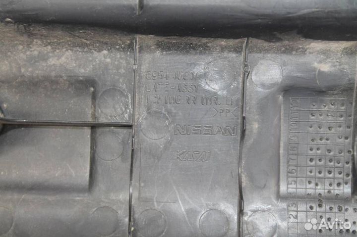Накладка порога внутренняя задняя левая Nissan X