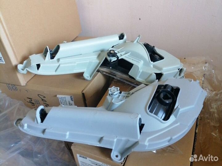 Противотуманная фара Solaris 2010-2014