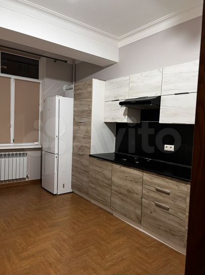 1-к. квартира, 55 м², 1/12 эт.