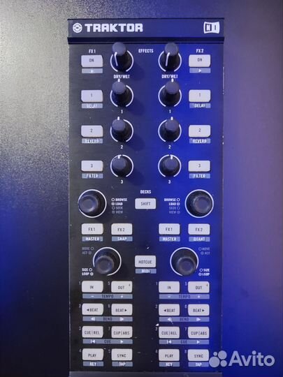 Native instruments Traktor kontrol x1 mk1