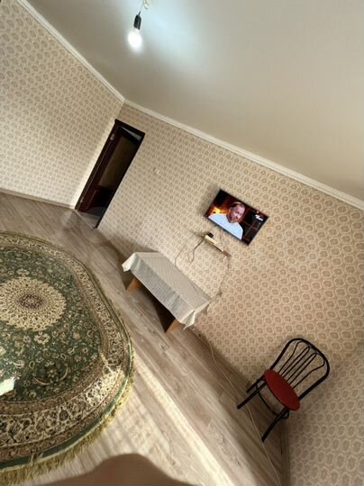 2-к. квартира, 50 м², 2/8 эт.