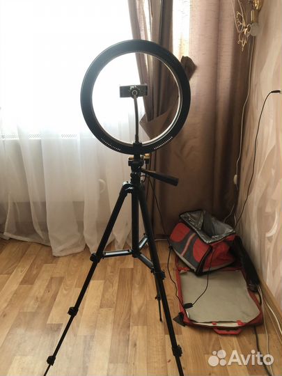 Кольцевая лампа