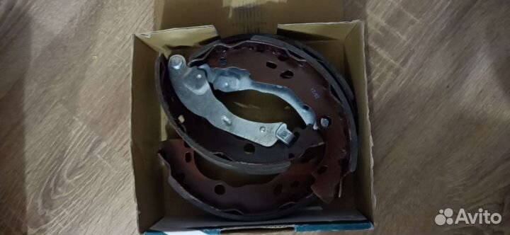 Тормозные колодки задние GS21004 gbrake