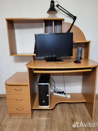 Компьютерный стол бу