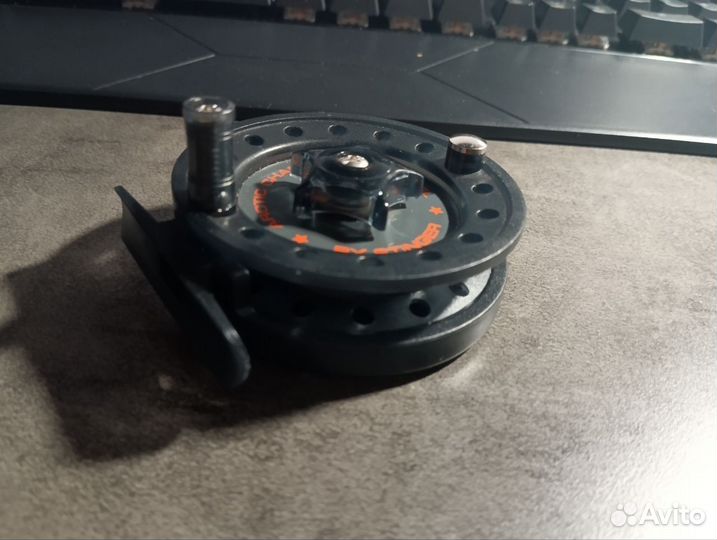 Катушка рыболовная инерционная для зимней рыбалки