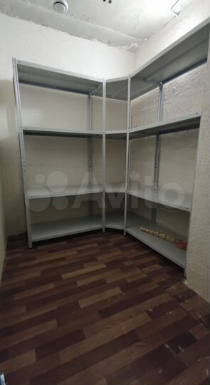 Тёплый склад, 4.3 м² (С ремонтом и стеллажами)