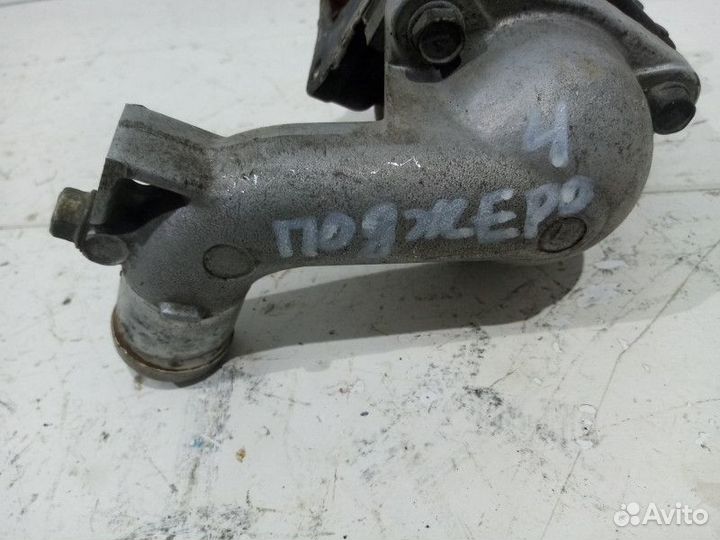 Корпус термостата Mitsubishi Pajero 4