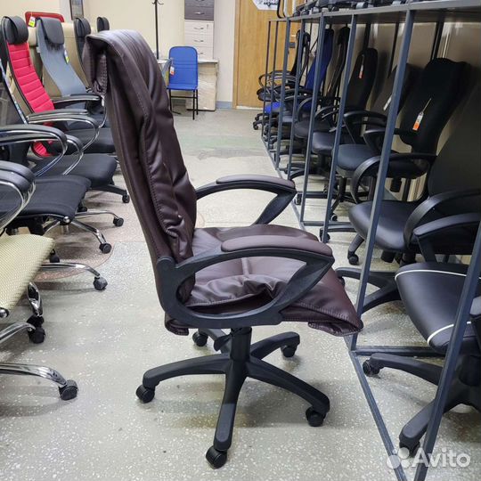 Компьютерное кресло офисное Товар Недели