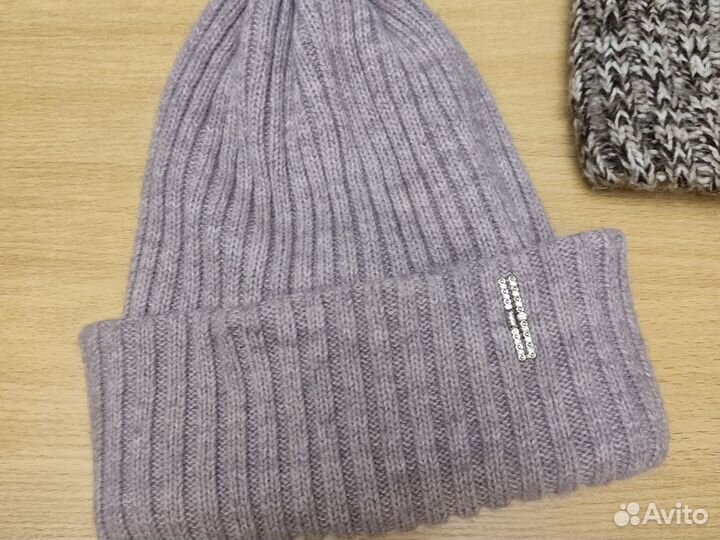 Шапка женская вязаная