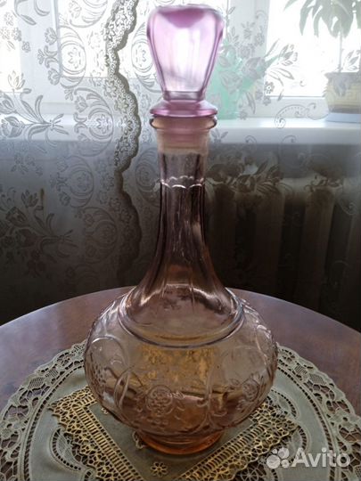 Штофы и графины СССР розовое стекло