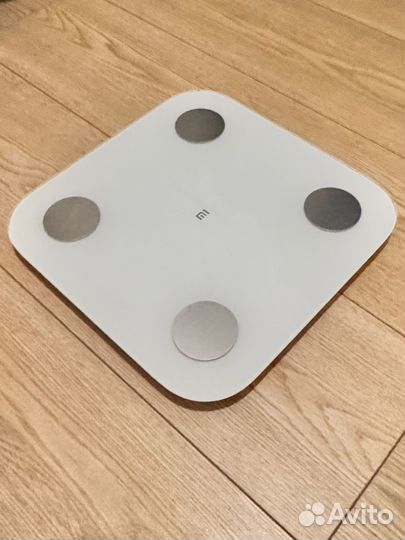 Напольные весы Xiaomi MI Body Composition Scale 2