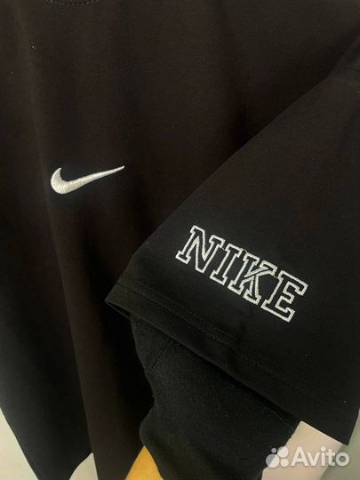 Спортивный костюм Nike