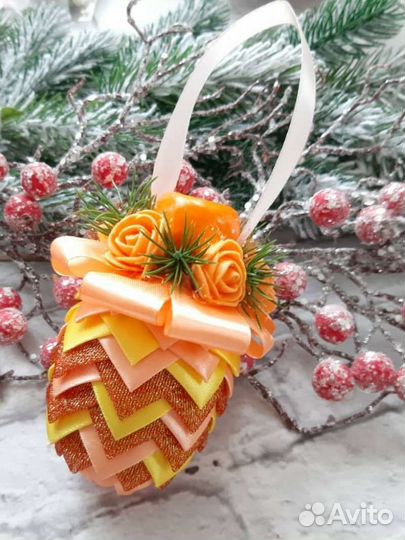 Новогодние шары ручной работы