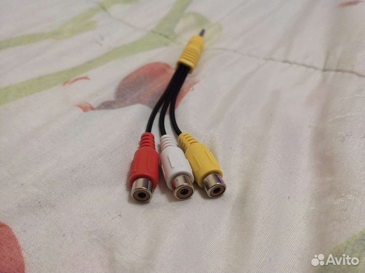 Кабель переходник 3.5jack 3 RCA Новый