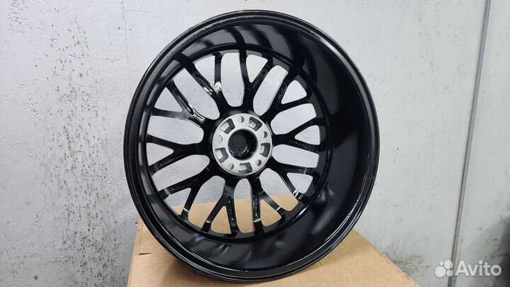 R18 RST Диски Новые 5на114.3 Dia67.1