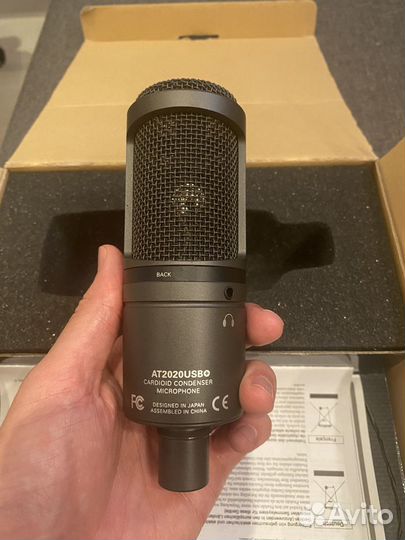 Микрофон Audio-Technica AT2020USB+