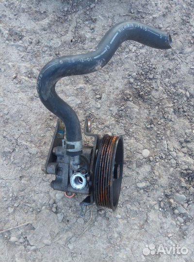 Гидроусилитель Nissan Serena C24 QR20