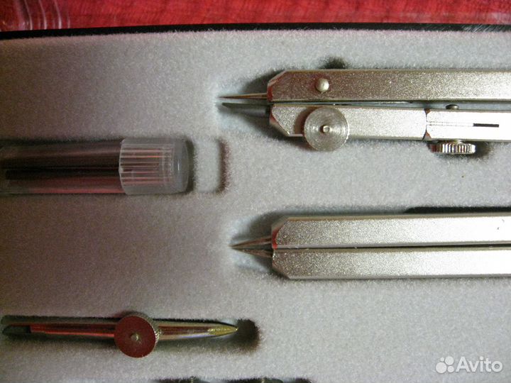 Готовальня rotring R 529 004