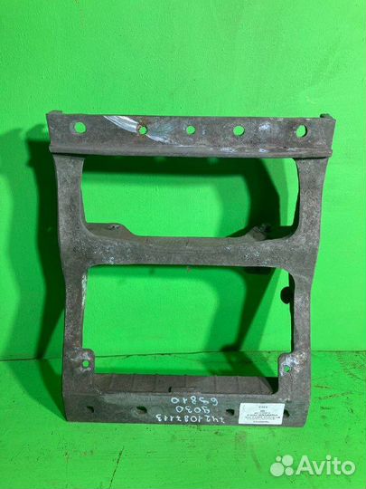 Кронштейн подножки RVI premium