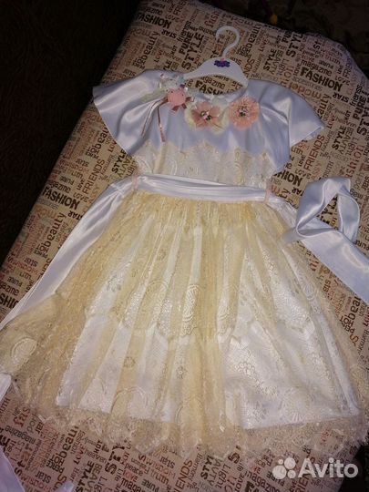 Нарядное платье для девочки