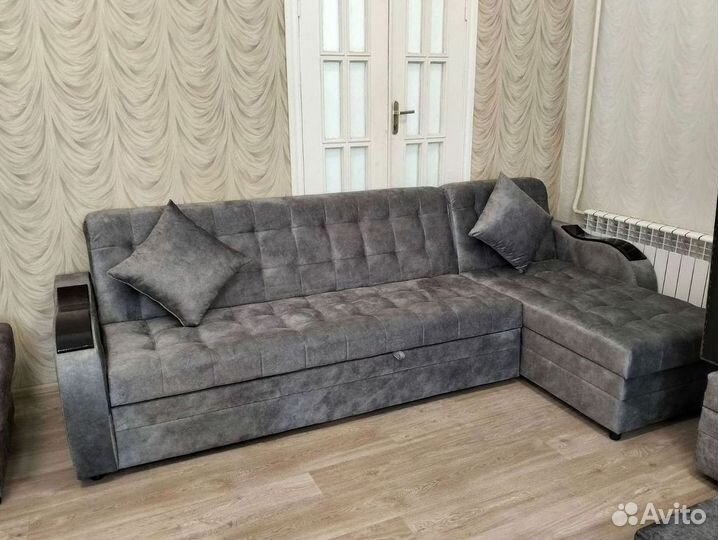 Диван угловой на заказ не б/у